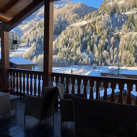 Hotel Chalet Patineur *