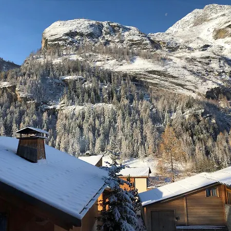 Chalet Patineur